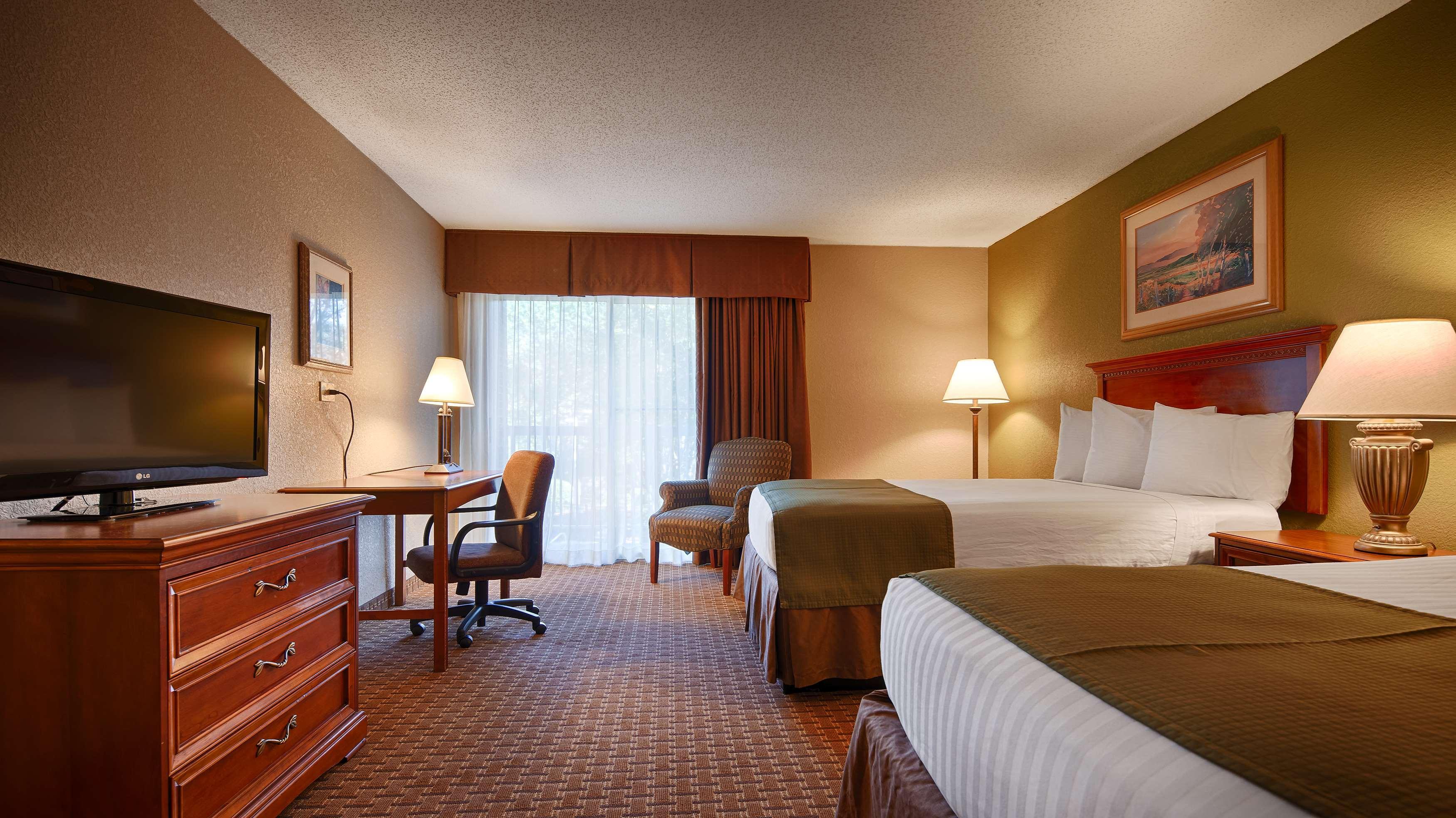 Surestay Plus Hotel By Best Western Raleigh North Downtown Exterior photo